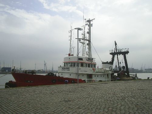 hellas aan de lloydskade in rotterdam